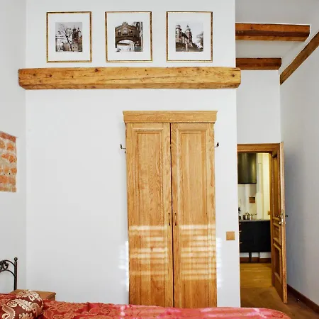 Habitación en casa particular Leonardo