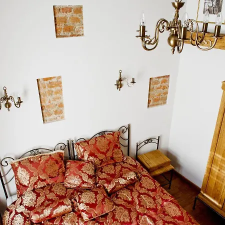 ポコジェ レオナルド * クラクフ